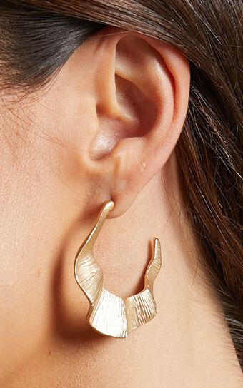 Celynna Earrings - Wavy Half Hoop Earrings in Gold | Showpo (US, UK & Europe)