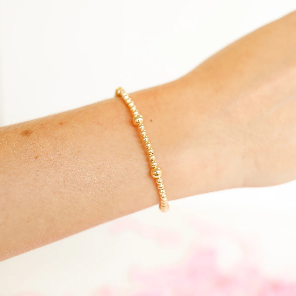 Olive Bracelet in Gold | Beaded Blondes