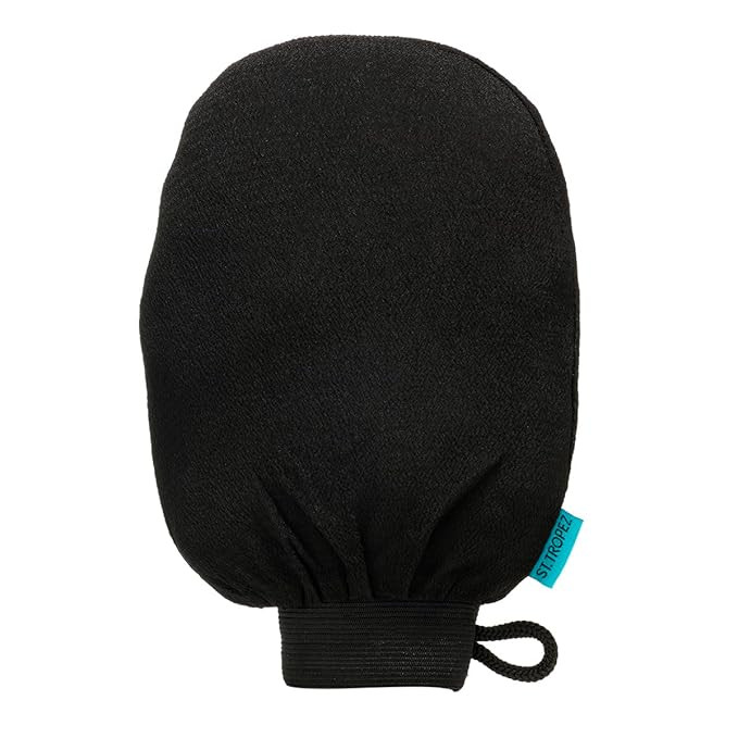 St.Tropez Prep & Maintain Tan Build Up Remover Mitt | Amazon (US)