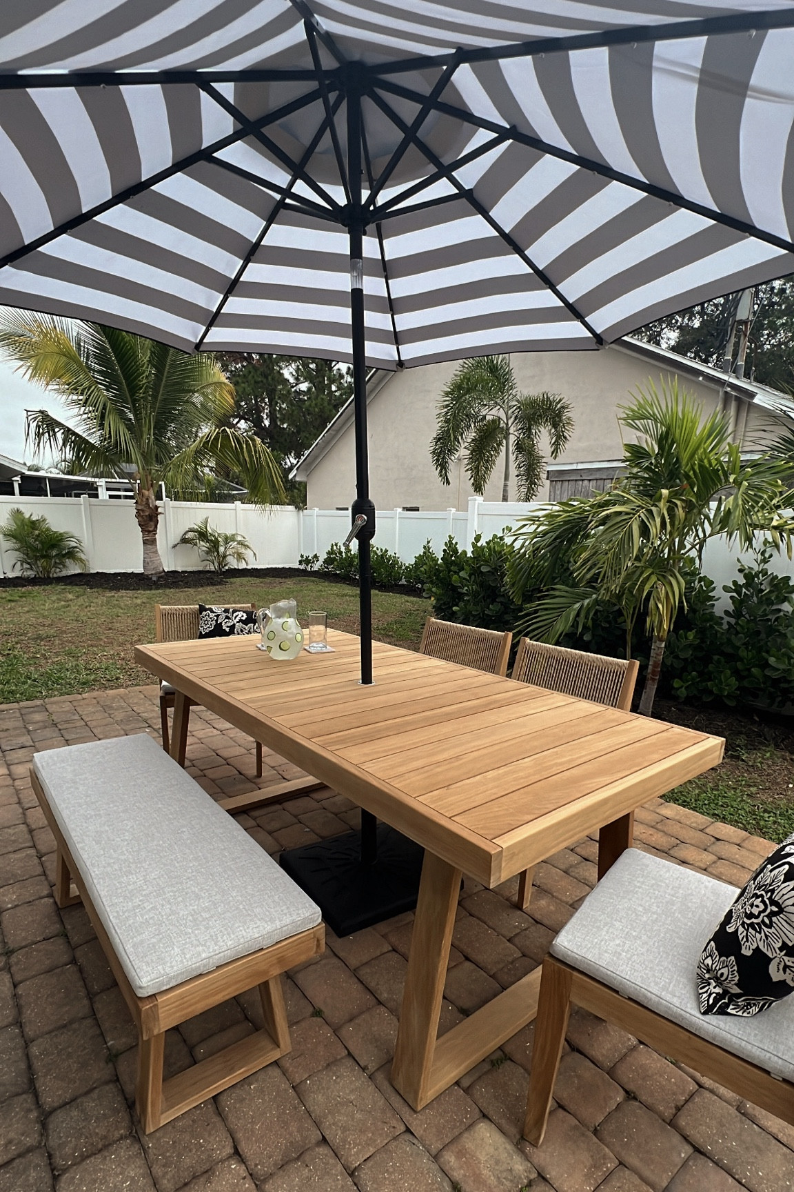 teak outdoor table

#LTKHome