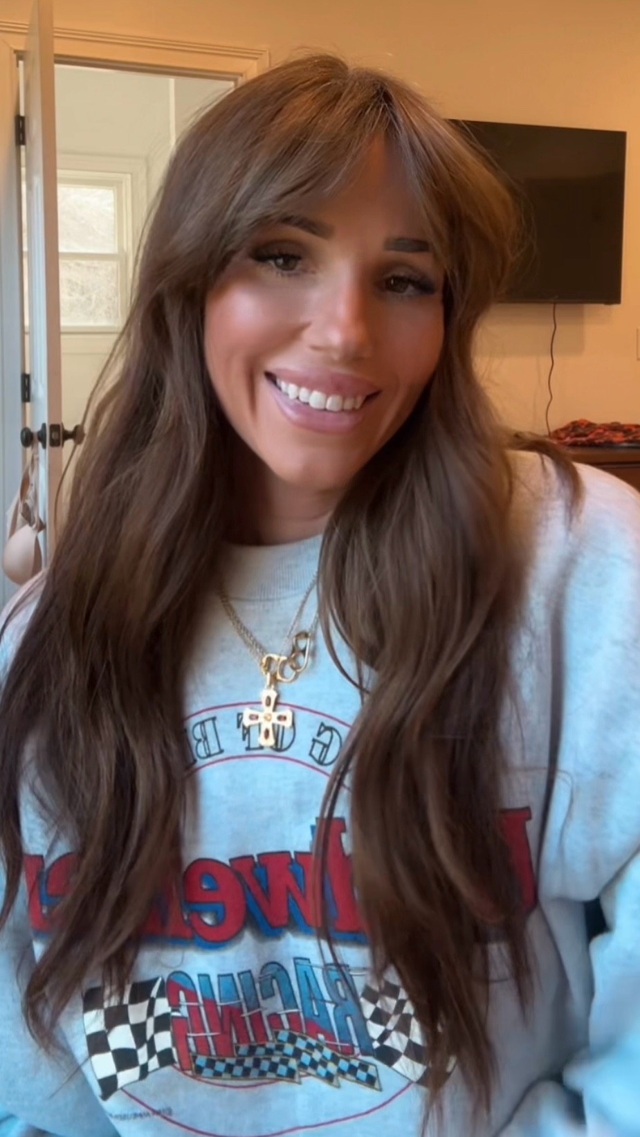 How I style my curtain bangs ! 