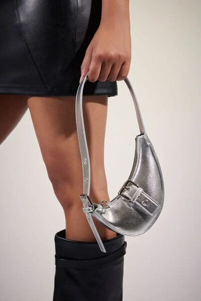 Metallic Crescent Shoulder Bag | Forever 21 | Forever 21 (US)