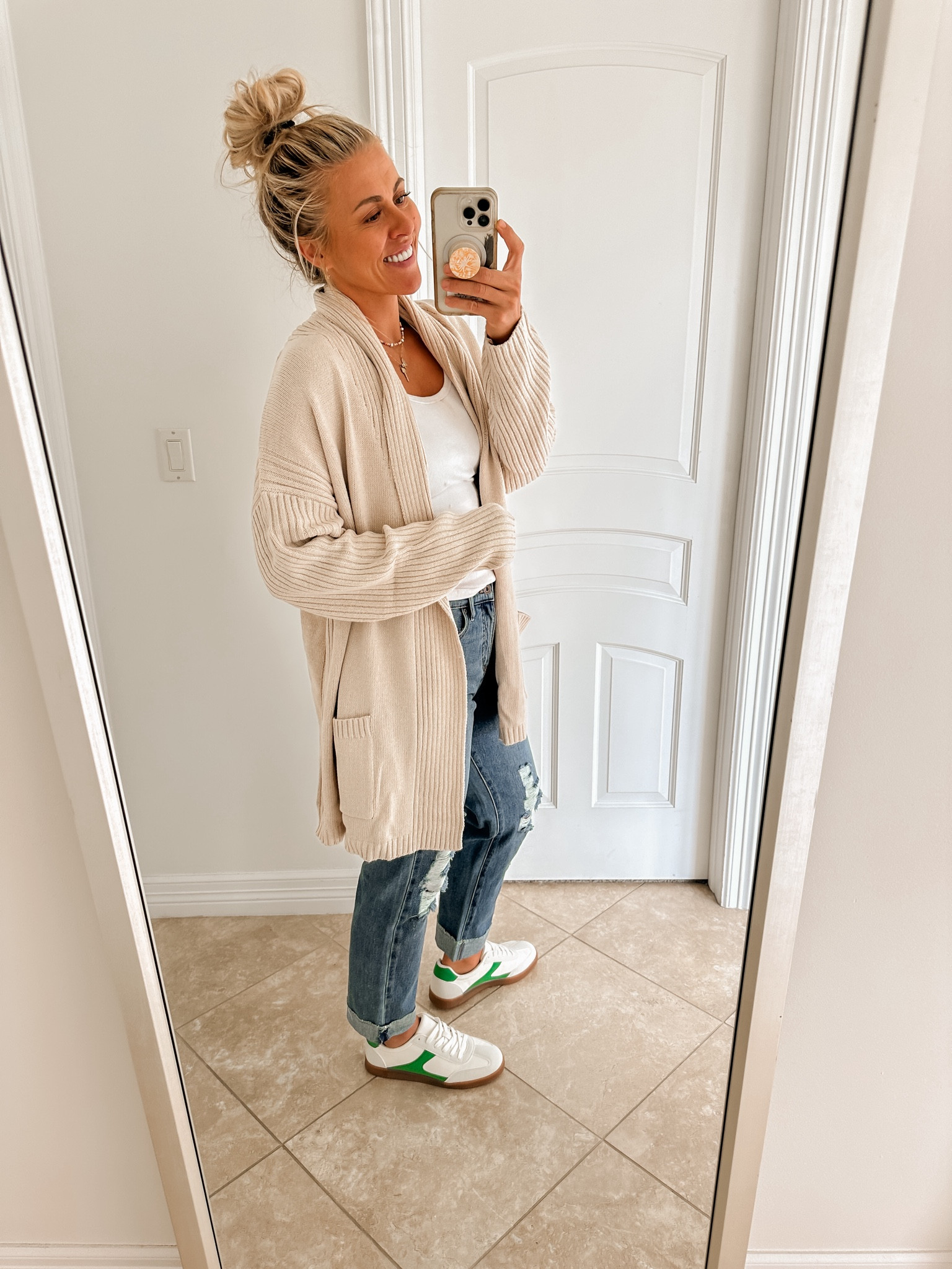 Wearing XL in this cozy cardigan. 

Sarah Joy, Fall fashion, Walmart finds, cozy, cardigan, fall looks, game day outfits 

#LTKStyleTip #LTKSeasonal #LTKFindsUnder100