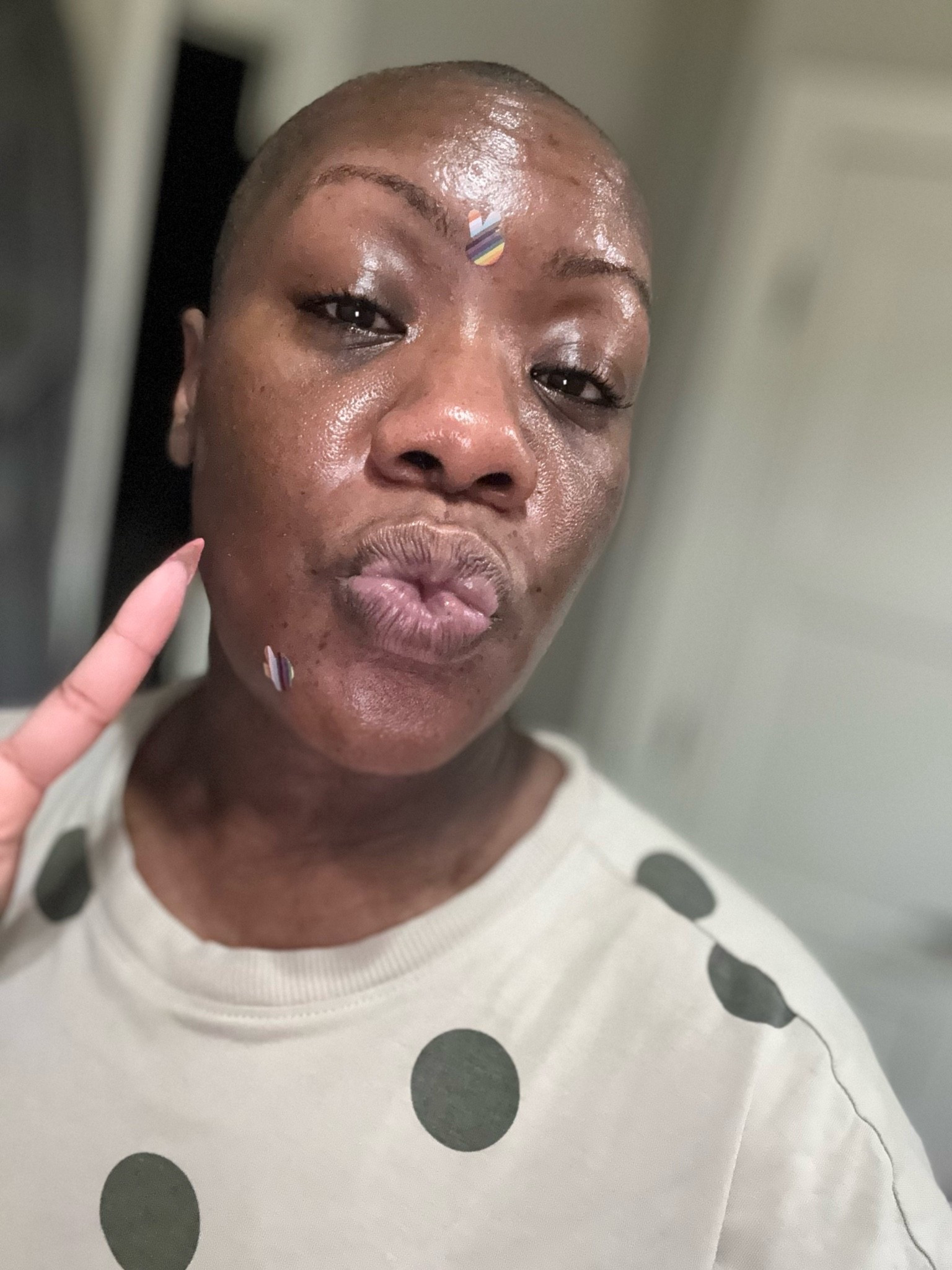 Glazed skin, no filter needed Happy Pride! ✨💧 Hydrated skin, skincare routine, glass skin glow, healthy skin journey, dewy complexion, self-care essentials, skincare favorites, glowing skin, beauty routine, nighttime skincare. 

#LTKBeauty #GlowingSkin #GlassSkin #SkincareRoutine #SelfCareSunday #HealthySkin #DewySkin #BeautyFavorites #SkincareObsessed #GlowUp ✨🤍

#LTKBeauty #LTKSeasonal #LTKselfcare