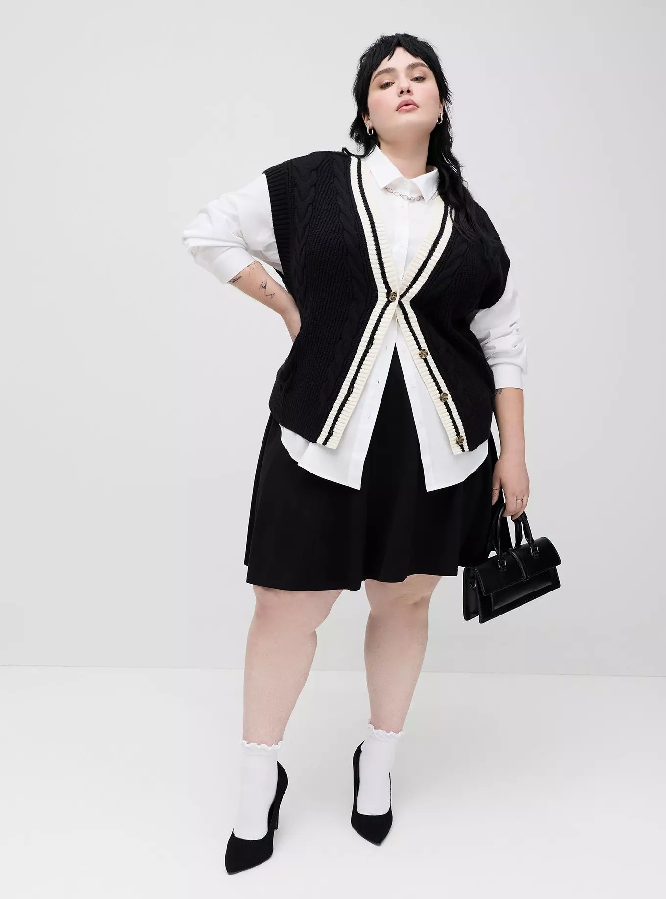 Cable Knit V-Neck Vest | Torrid (US & Canada)