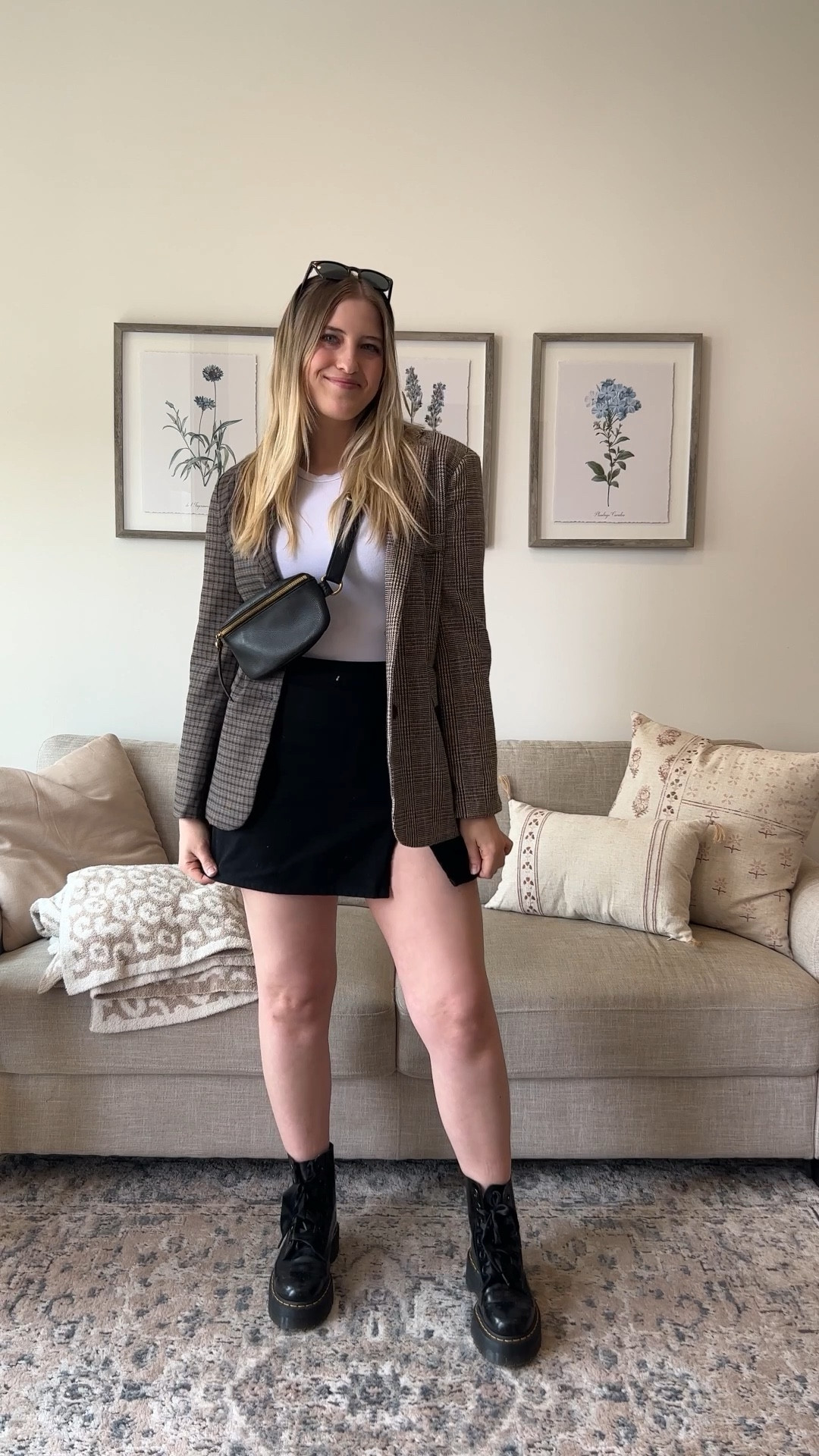 3 ways to style your HOBO belt bag for spring! 

Code GRACIEF15 for 15% off the bag! 🫶🏻

Sling bag, cross body bag, spring fashion, black bag 

#LTKitbag #LTKstyletip #LTKSeasonal