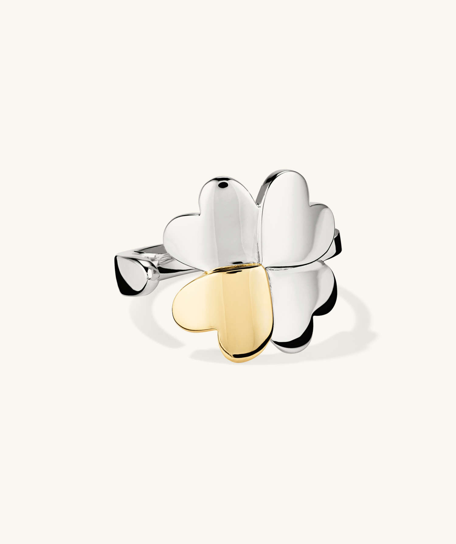 Mejuri x GANNI Clover Wrap Ring | Mejuri Fine Crew