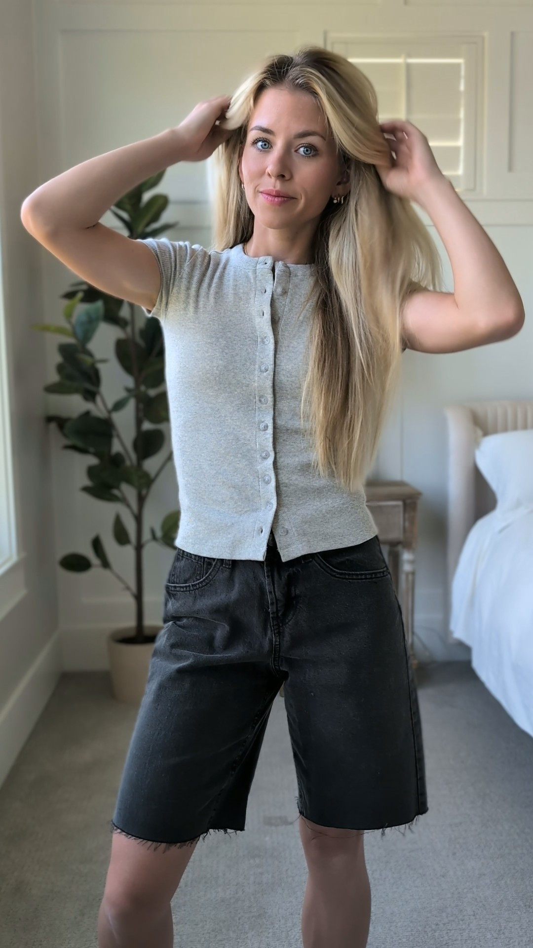 Simple $15 top swap to elevate your summer wardrobe!!Linked everything from my IG reel 🫶

#LTKFindsUnder50 #LTKStyleTip #LTKSeasonal