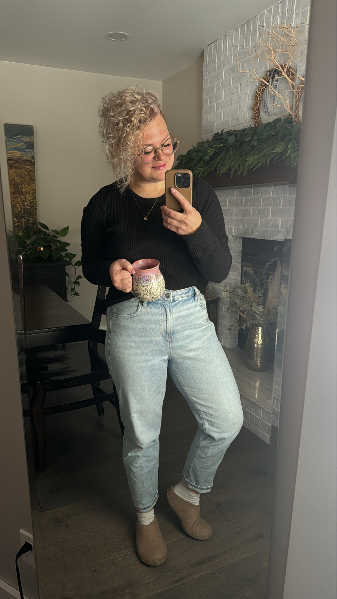 Major sale on Thai shirt today at 60% off! Love the thick ribbed material. I’m wearing a large 

These mom jeans are the perfect transition when going from skinny jeans to a straight leg style and are also an affordable price. Wearing an 8short  

#LTKsalealert #LTKmidsize #LTKstyletip