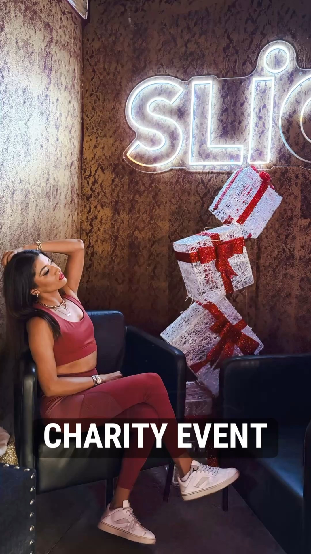 So honored to be part of a beautiful charity event in LA 🤍 Modeling the @activepear athleisure collection—stylish, comfortable, and made for a good cause. Makeup by @genesis ✨


charity event, Los Angeles event, LA charity, athleisure outfit, activewear set, ActivePear, matching workout set, comfortable athleisure, stylish activewear, model look, event outfit, neutral activewear, everyday athleisure, giving back style

#LTKHoliday #LTKActive #LTKstorytime