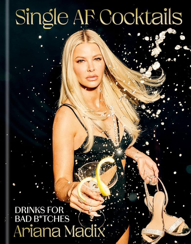 Single AF Cocktails: Drinks for Bad B*tches | Amazon (US)