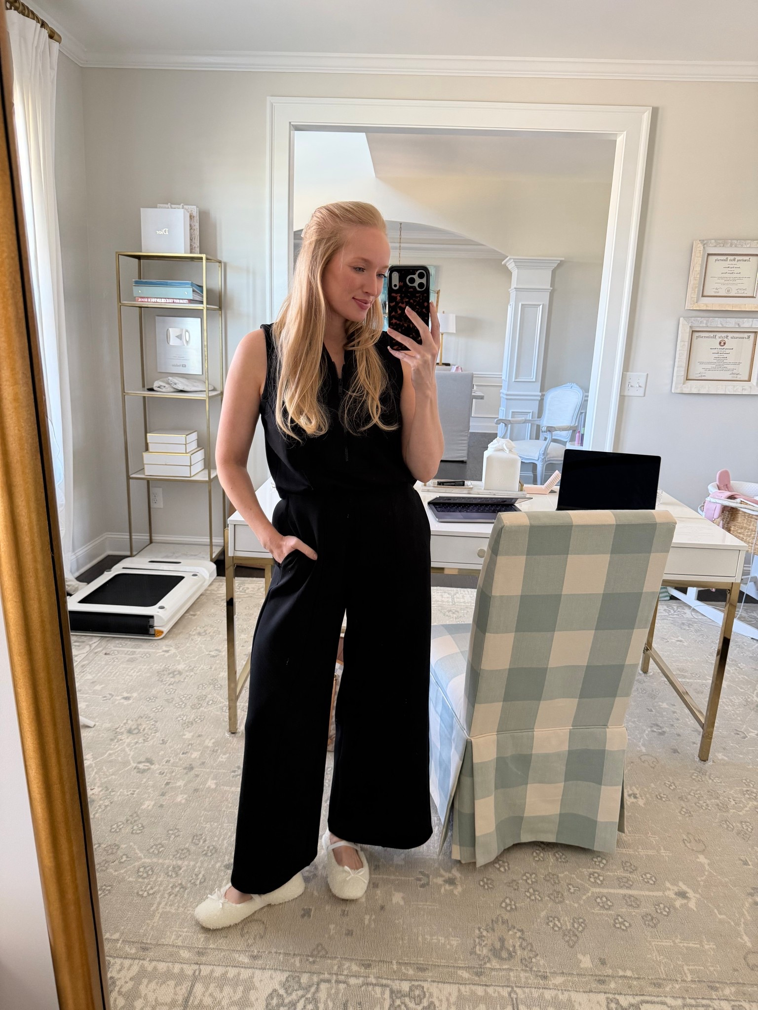 20% off at SPANX ends Sunday! Use code LTKSPANX at checkout. 

Spanx airessentials // travel outfit // mom outfit of the day 

#LTKSpringSale #LTKootd #LTKmomlife