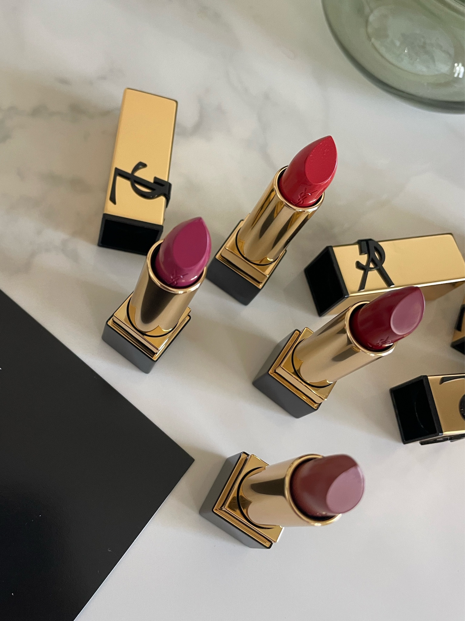 Gorg YSL lippy in the shades: 
Pink muse 
Orange muse 
Nu muse 
Red muse 

#yslbeauty 

#LTKU #LTKaustralia #LTKGiftGuide
