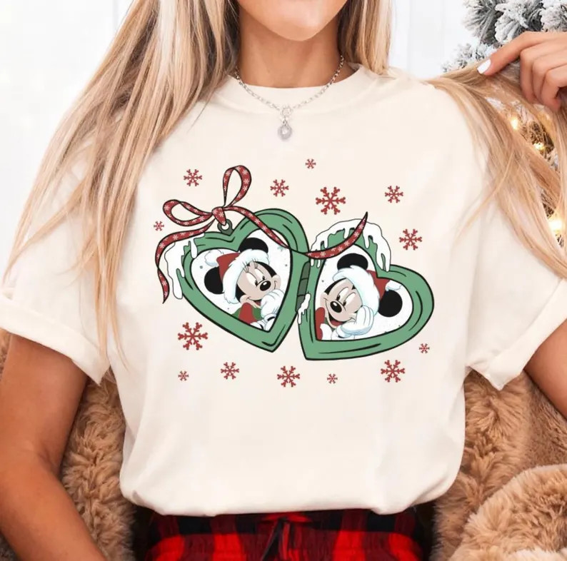 Christmas Locket Tee | Print Disney T-shirt | Baby Tee | Mickey’s Very Merry Christmas Party - ... | Etsy (US)