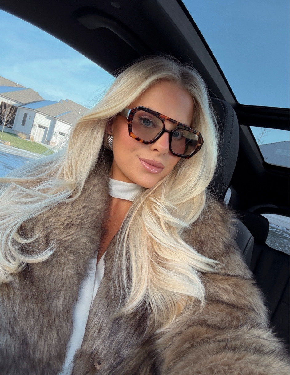 Code AFKATHLEEN for coat- size small. Lip combo: liner is naked 2, Kim kw lipstick, gloss is Champ Stamp Fantasy. Code Kathleen15 for earrings 

#kathleenpost 

#LTKStyleTip #LTKBeauty