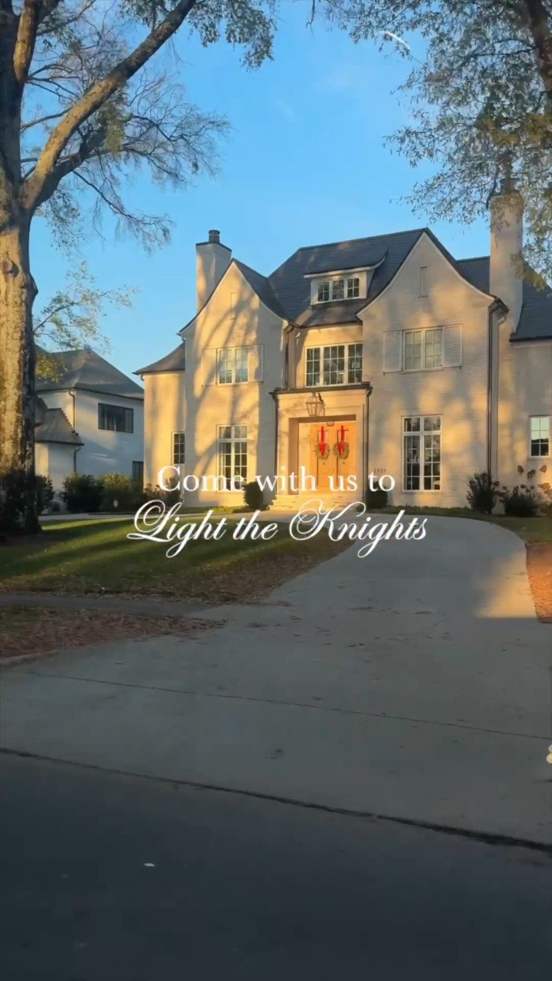 Had so much fun this weekend at light the knights! The countdown to Christmas is on and we are trying to squeeze as many festivities as possible! 

Ditl, Christmas bucket list, Christmas fun, family fun, Saturday 

#LTKdayinmylife #LTKHoliday #LTKSeasonal