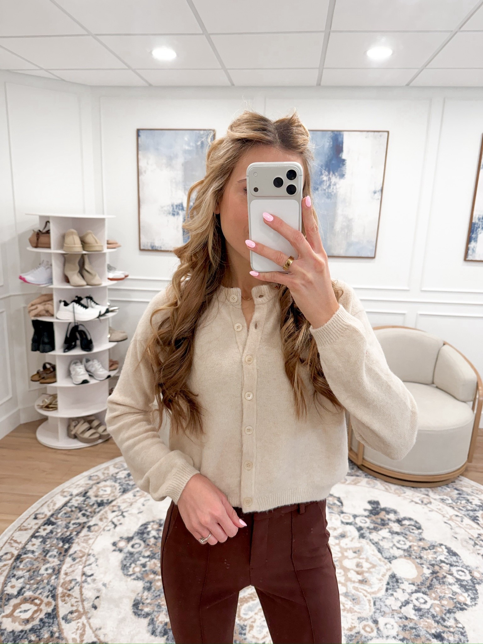 JCrew classic staples 🤎 This cropped neutral cardigan is a go-to for layering — timeless, soft, and effortlessly polished. I styled it with J.Crew’s high-rise pants for a look that’s equal parts chic and cozy.


#LTKWorkwear #LTKootd #LTKSeasonal