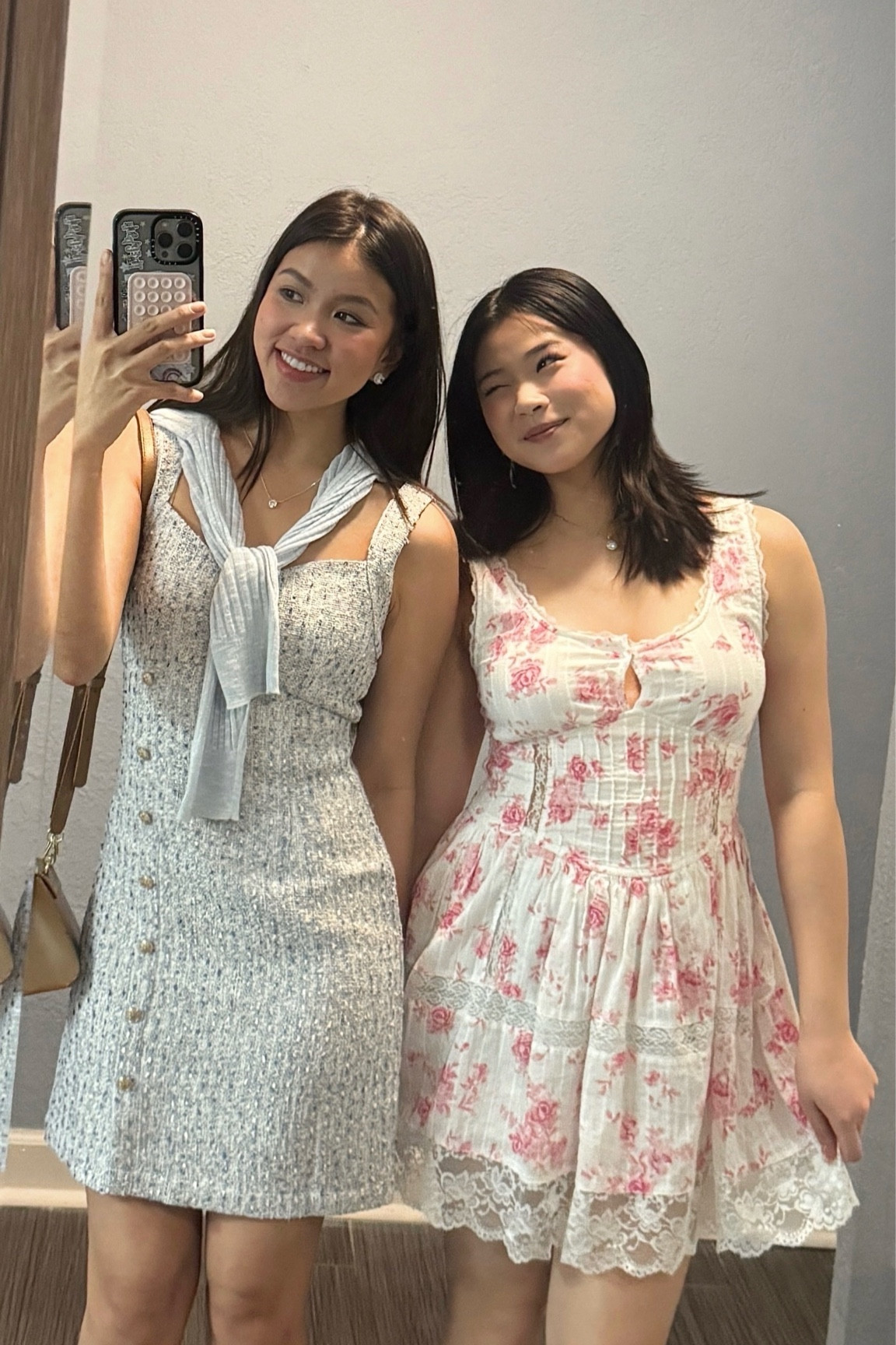 Wearing size XS 
LOVEBONITO DC: LBXKELLYDD