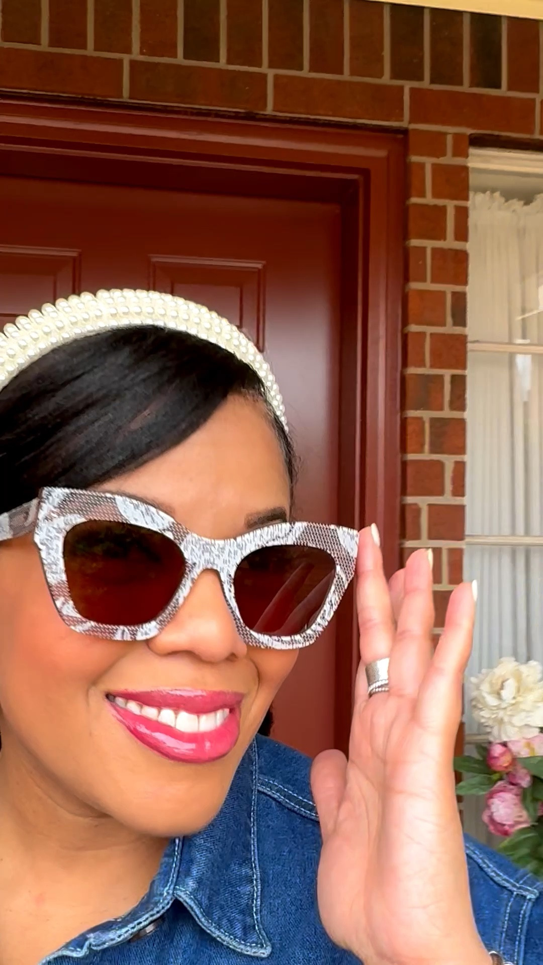 Lele Sadoughi has the cutest accessories and my sunnies and earrings are on sale for under $50!

#LTKgrwm #LTKdayinmylife #LTKootd