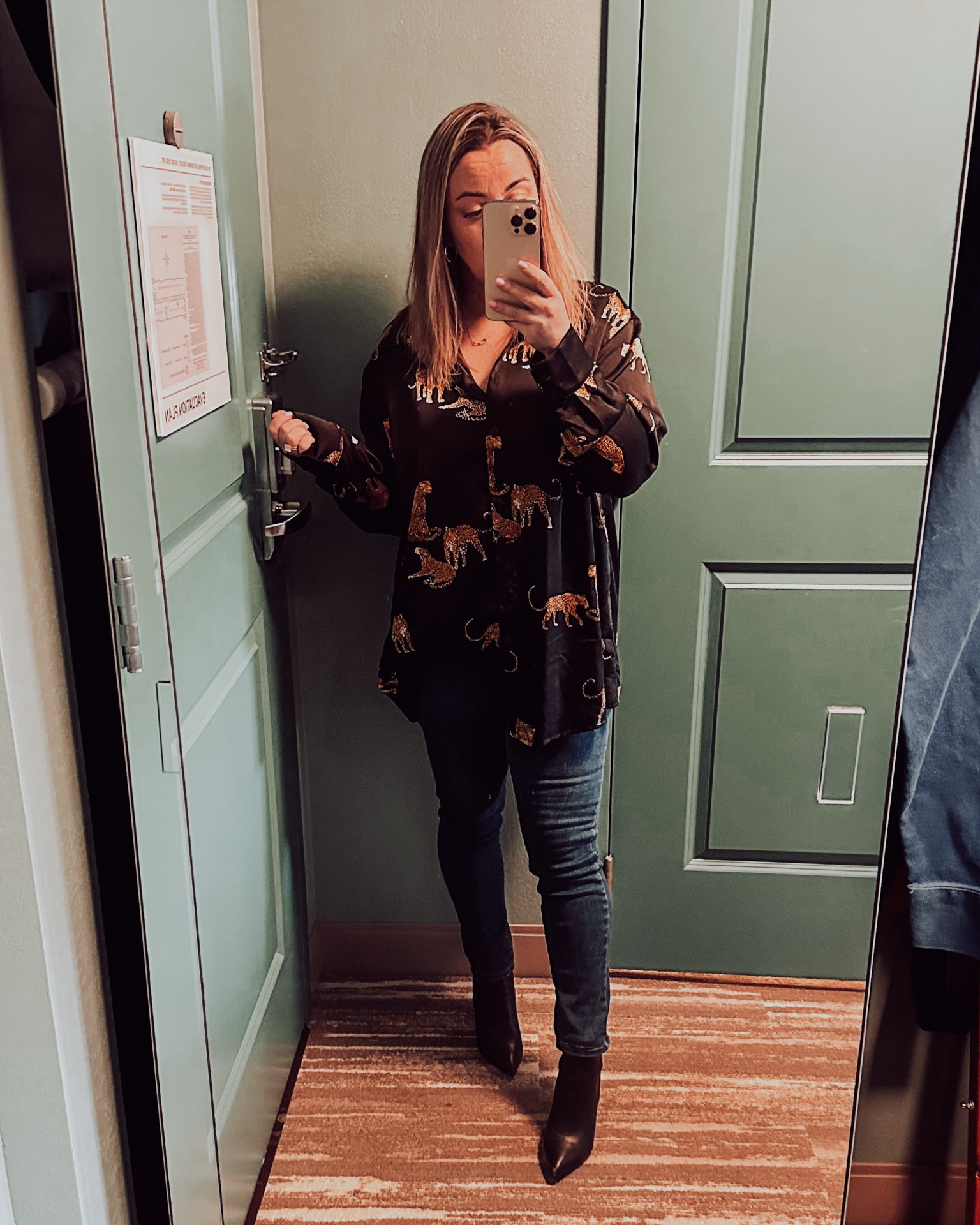 Effortlessly chic with a touch of wild 🐆✨ This satin blouse is giving ‘put-together but make it comfy,’ and I’m here for it. Paired with my go-to denim and classic boots—perfect for a day-to-night look. Linking everything for you! 🖤 #OOTD #LTKstyletip #EffortlessStyle


#LTKShoeCrush #LTKStyleTip #LTKMostLoved