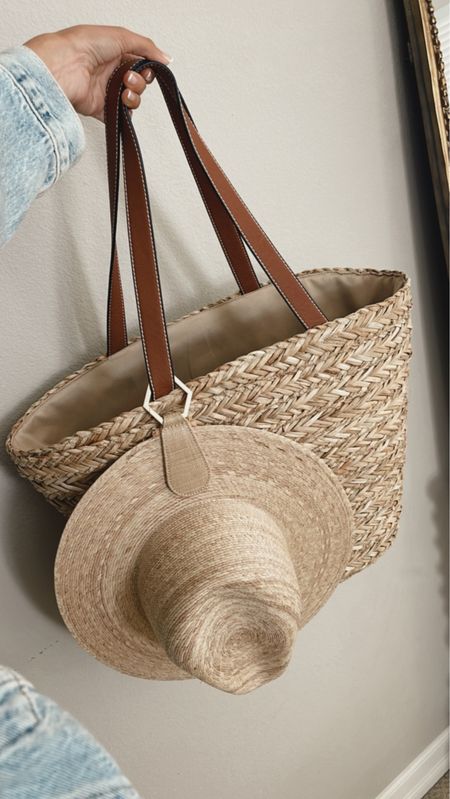 Summer tote bag, carry on bag, woven bag #StylinbyAylin 

#LTKSeasonal #LTKitbag #LTKstyletip