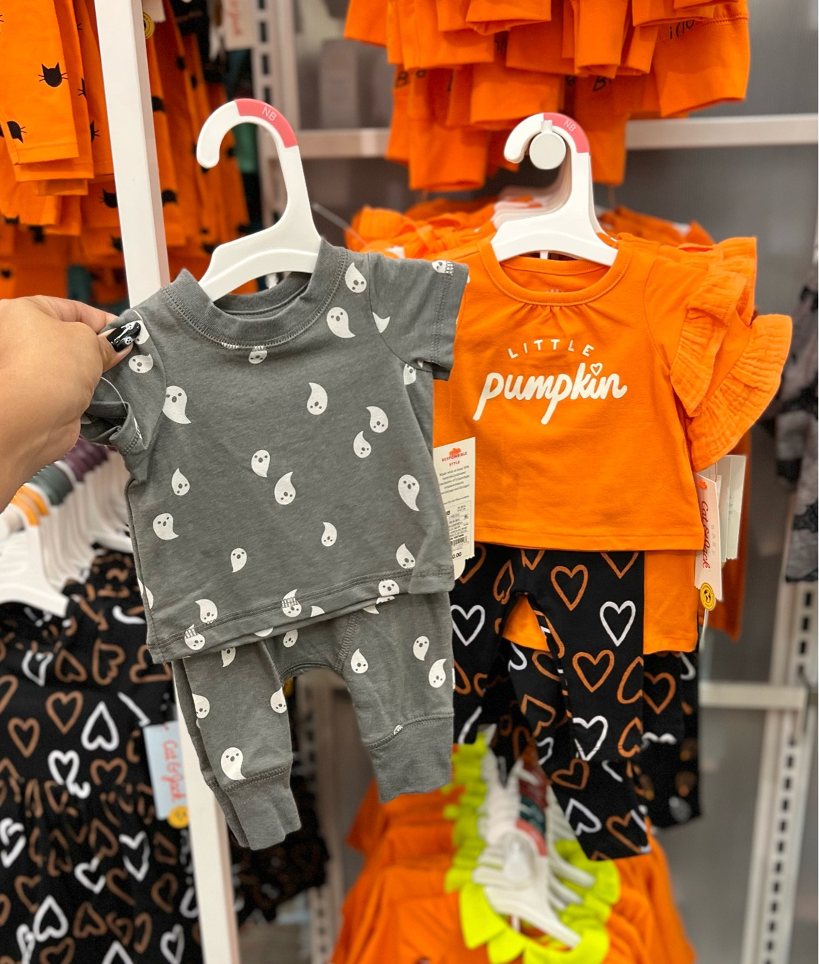 The cutest outfit for little babies🧡

#LTKkids #LTKSeasonal #LTKbaby