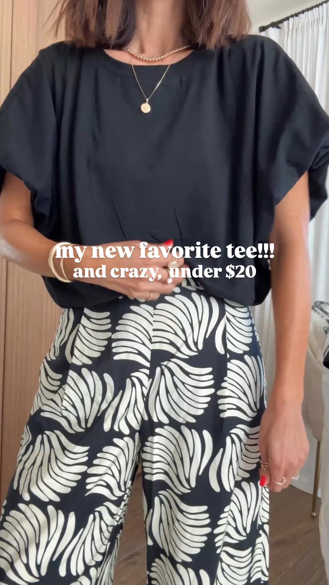 My new favorite Tee!! And crazy it’s under $20. I’m just shy of 5-7” wearing size small and XS pants #stylinbyaylin 

#LTKFindsUnder100 #LTKSeasonal