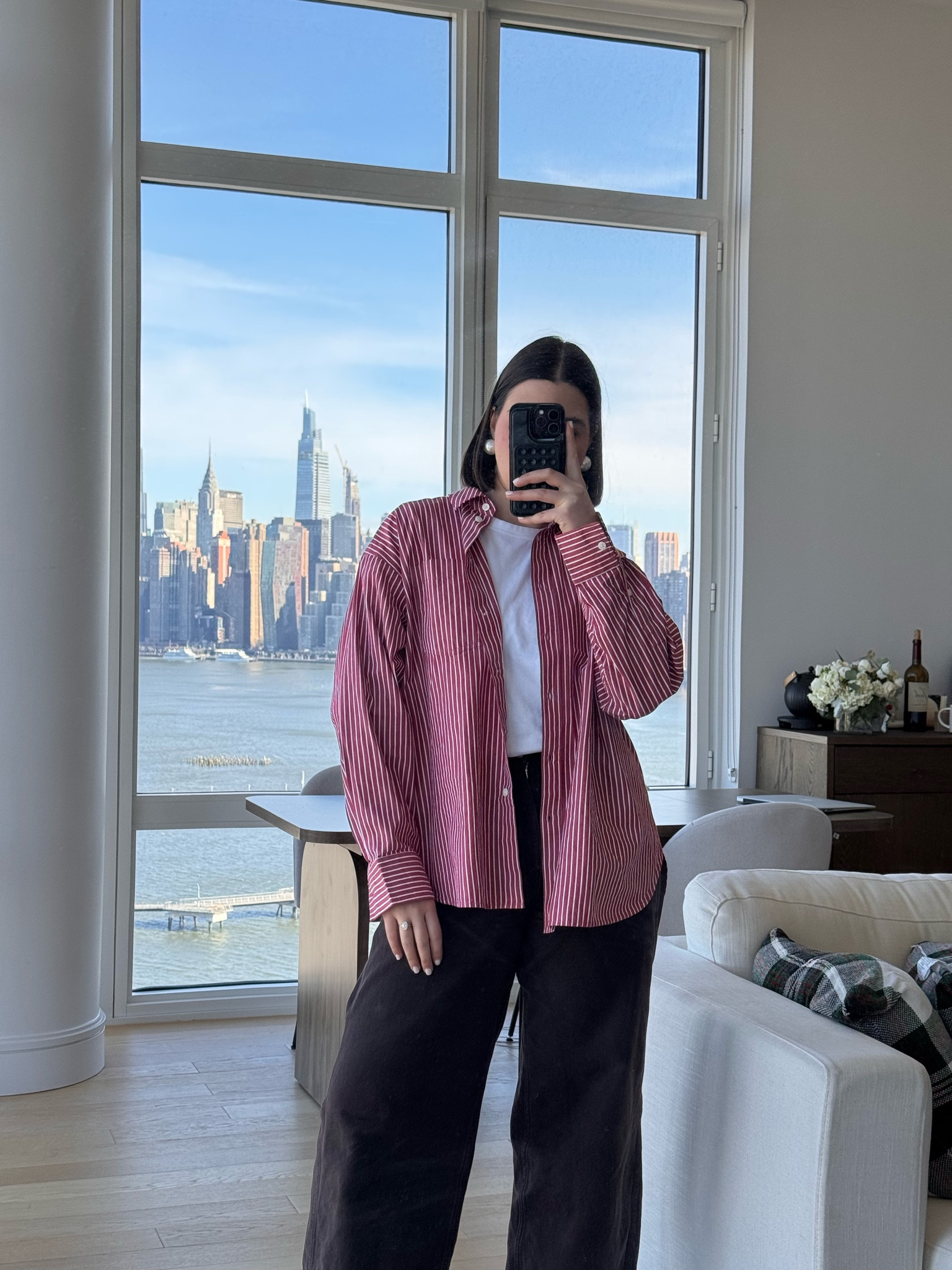 Oversized button down shirt red with stripes perfect for a casual look 

#LTKWorkwear #LTKFindsUnder100 #LTKMostLoved