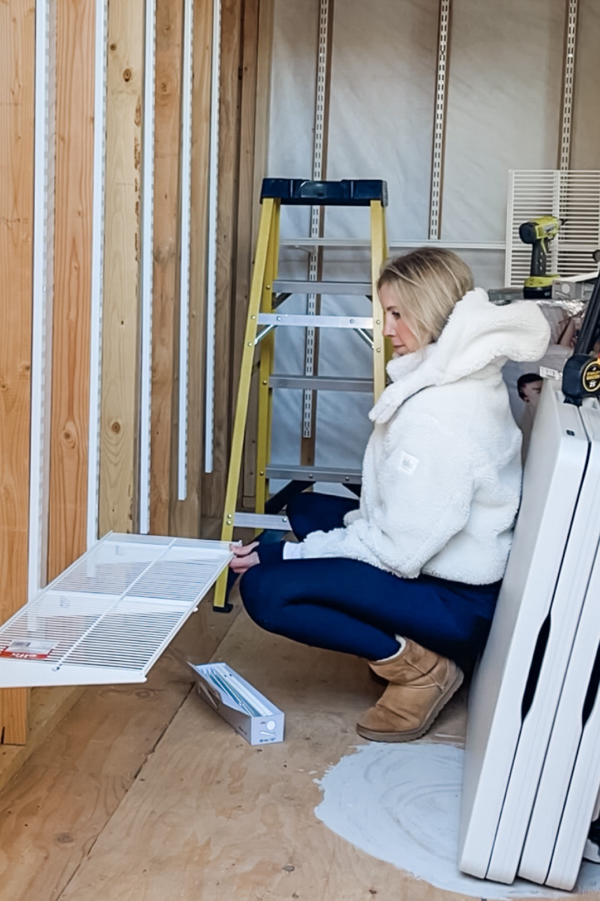 My absolute favorite Alo Sherpa jacket is 30% off! This has saved me so many times while working outside in cold temps. And it’s beautiful!! 

#LTKCyberWeek #LTKSeasonal #LTKHoliday