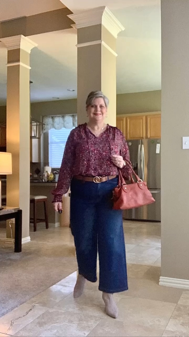 Styling this pretty floral blouse @loft and cropped, wide leg jeans (closet shopped) 2 different ways.

Taupe suede booties & designer bag.

Flat booties & backpack purse.

Two great looks!

#LTKVideo #LTKSeasonal #LTKmidsize