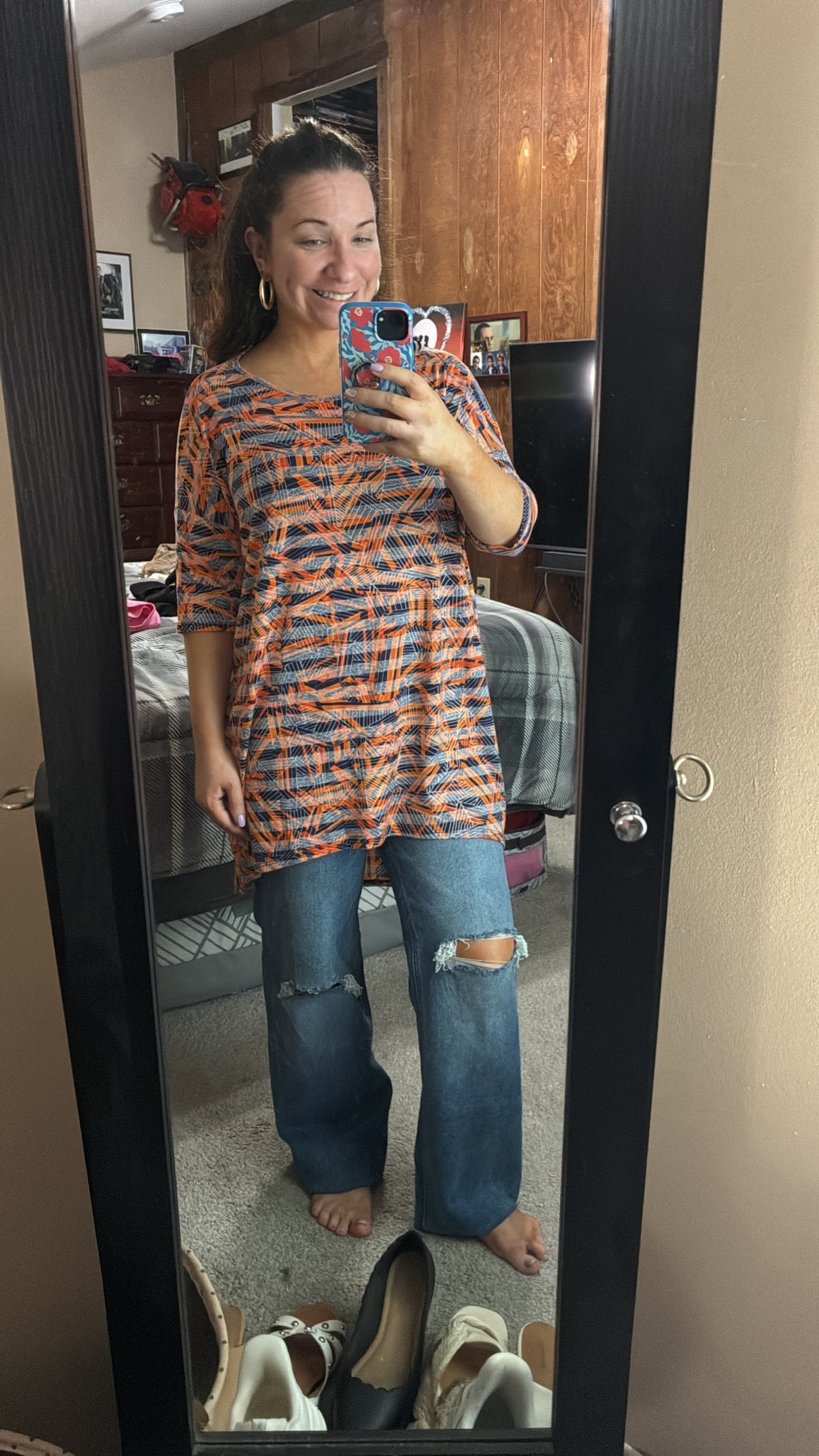 New poshmark listing - LuLaRoe top

#LTKPetite #LTKWorkwear #LTKSeasonal