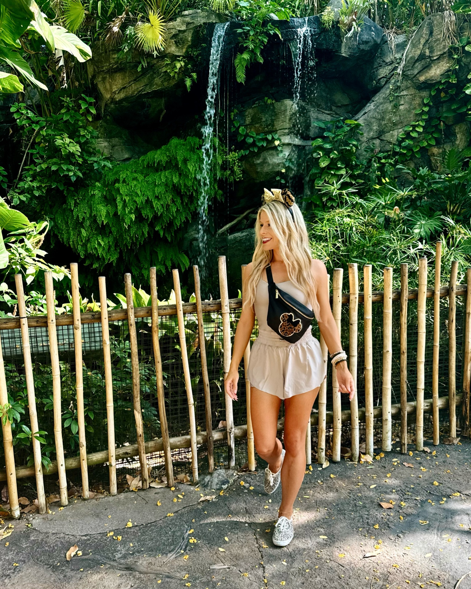 Animal Kingdom- DISNEY OUTFIT to pack for your next vacation! 🏰✨ 

Disney World Outfit, Disneyland Outfit, Disney Parks Outfit, Disney bonding, Magic Kingdom Outfit, Epcot, Animal Kingdom, Disney Vacation, Disney Trip, Travel Outfit


#LTKStyleTip #LTKFamily #LTKTravel