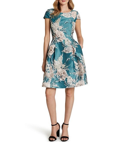 What Should A Guest Wear To A Rustic Wedding