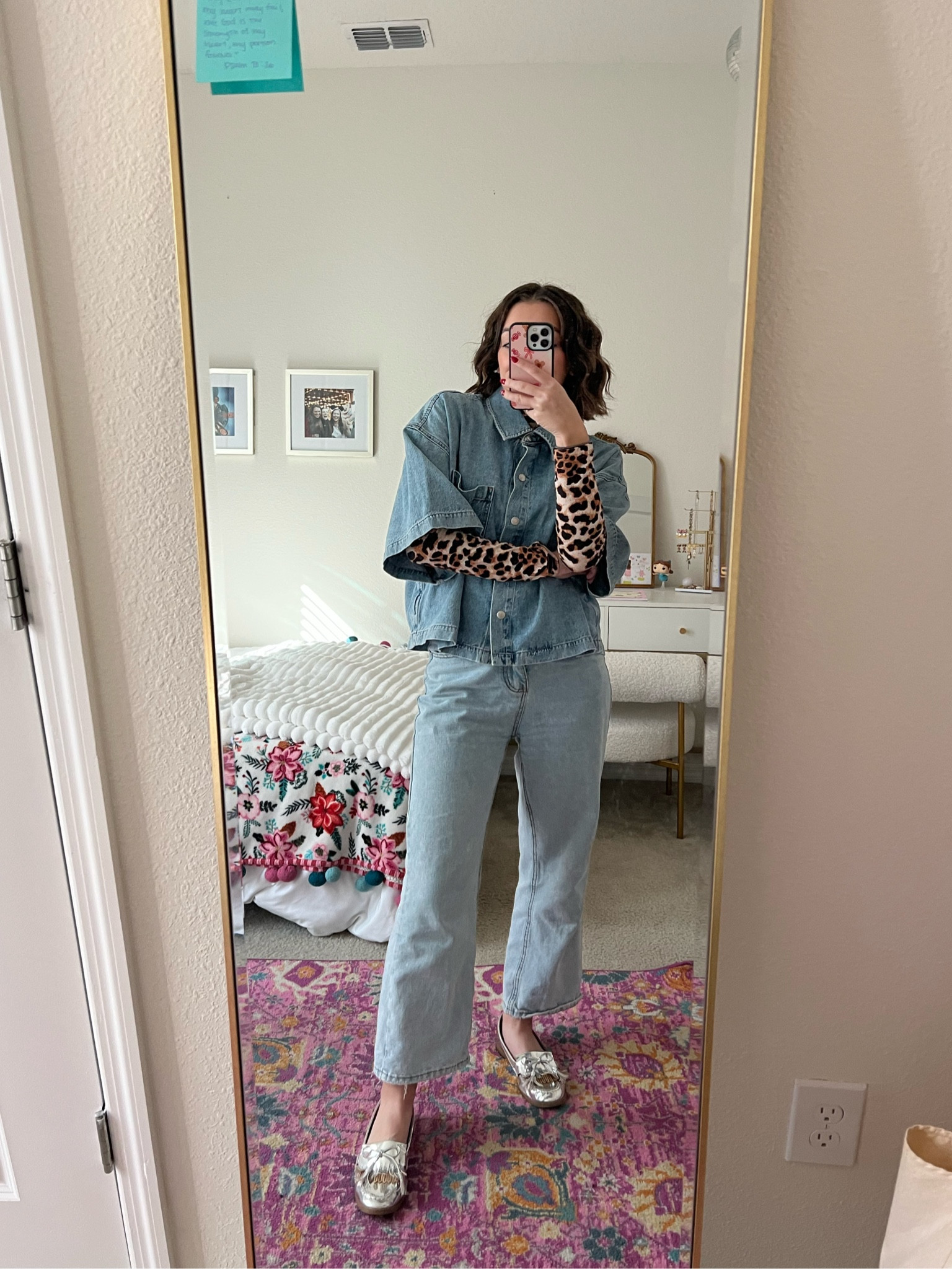 denim on denim!!🤍🤍🤍

#LTKMostLoved #LTKStyleTip #LTKGiftGuide
