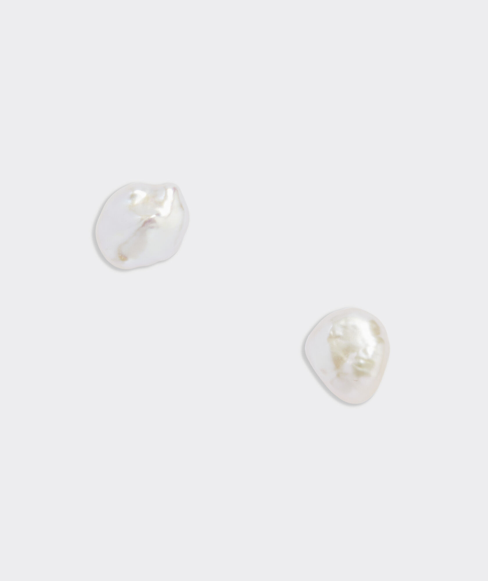 Baroque Pearl Stud Earring | vineyard vines