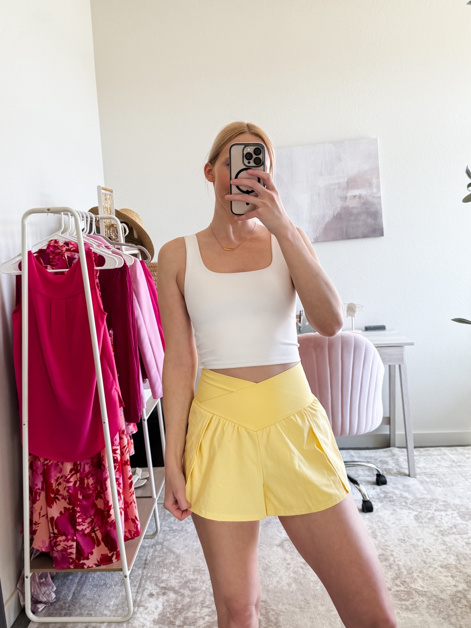 Target Circle Week picks 🎯 Here’s some new target activewear pieces I’ve gotten in! ✨

I’m loving all the fun and vibrant colors in all the athletic shorts! 

Bright yellow athletic shorts - size XS, high waisted stretchy waistband! Compression shorts underneath with pockets. Great for workouts!

White square neck cropped tank - size XS, stretchy and so comfy!

Target activewear  / spring activewear / workout outfit /  Target finds / Target Spring / Target must haves

#LTKActive #LTKSeasonal #LTKSaleAlert