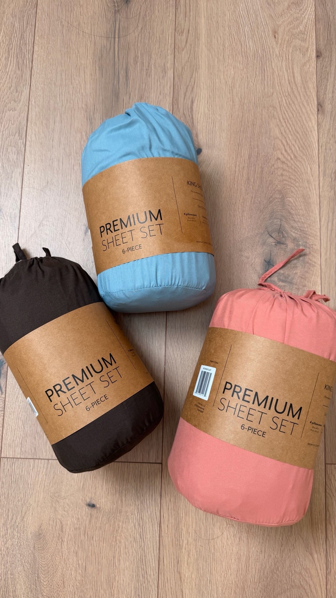 These sheets feel way more expensive than they are 🤍
Soft, breathable, lightweight, and they make the whole bedroom look instantly more cozy. I’m obsessed with all the colors but the blue one has my heart lately ✨

Estas sábanas se sienten carísimas 🤍
Suavecitas, frescas y hacen que el cuarto se vea súper cozy.

Follow me on Instagram and YouTube
@kirasfashionfinds

#LTKHome #LTKvlog
