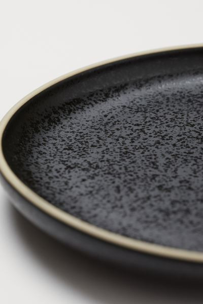 Small Ceramic Plate | H&M (US + CA)