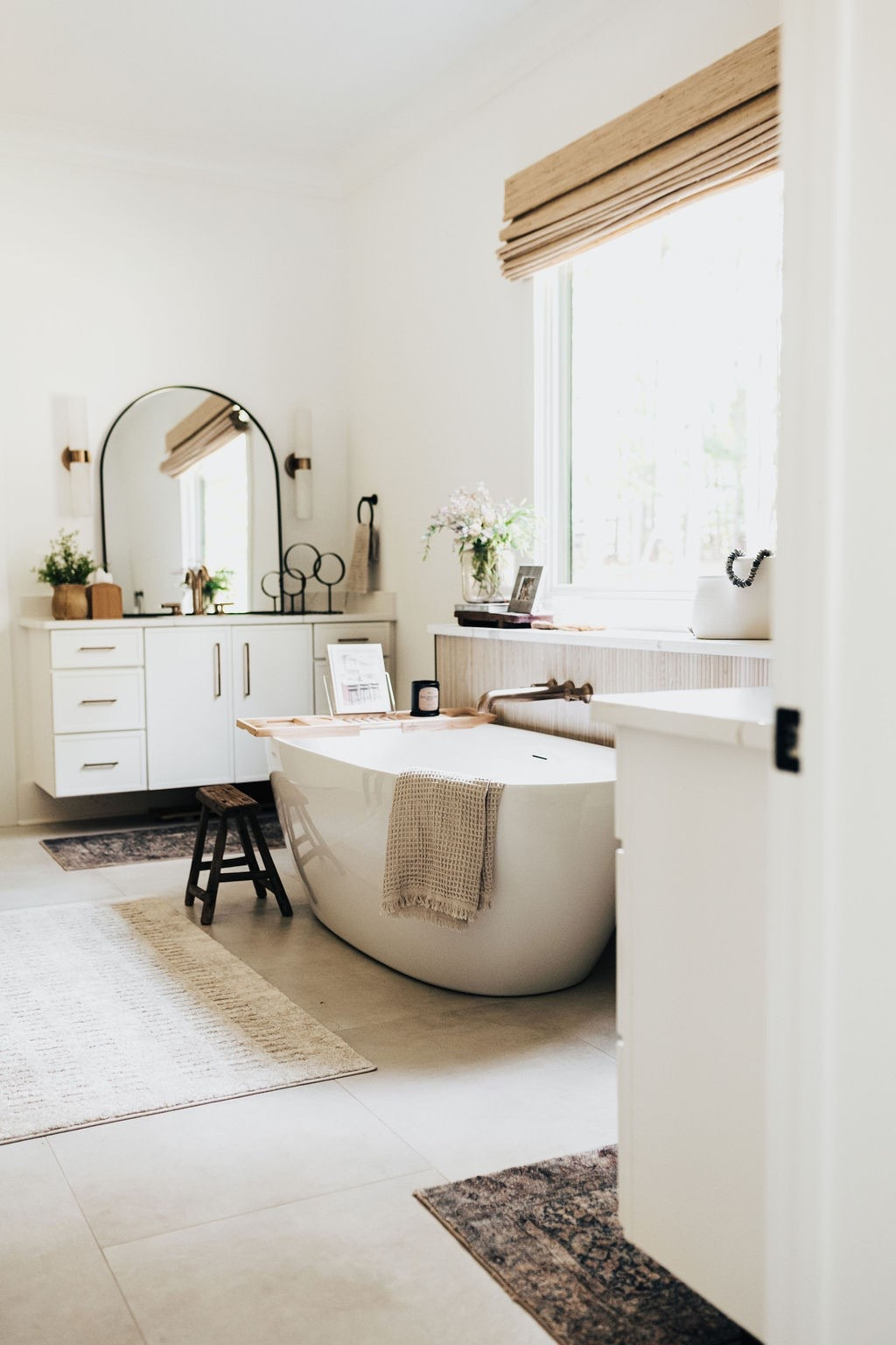 🤍 A bathroom that feels like a spa retreat. Clean lines, soft textures, and that warm natural light = pure relaxation.

Do you want to bring our dreamy Modern Classic style interior design into your own home? 🏡 You’re in luck! Reserve our Online Interior Design packages today -> https://porcheandco.com/edesign ✨ We can’t wait to work with you & design your home with #porcheandco

#porcheandco #modernclassicstyle #neutralbathroomdesign #bathroomdecorlove #modernclassicbathroom #bathroominteriorideas #bathroomsparetreat #elevatedbathroomstyle #bathroominspo #edesign

#LTKHome #LTKvlog #LTKdayinmylife