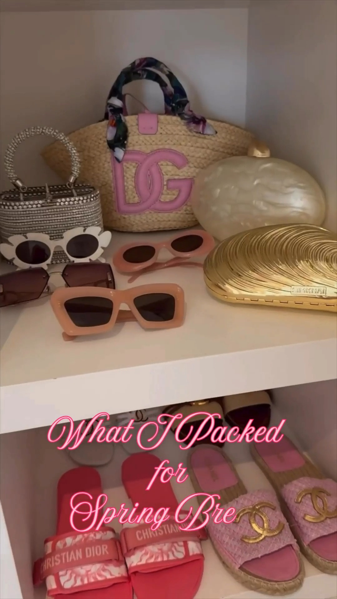 What I packed for spring break! 🧳