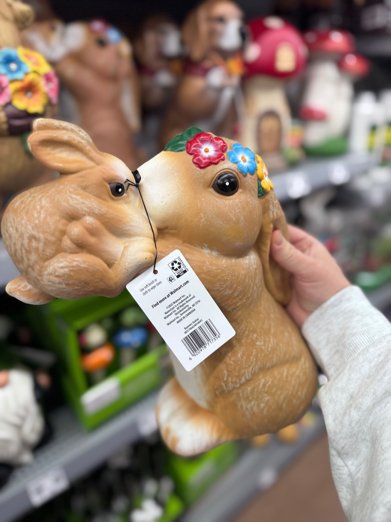 Hippie Bunny Statue 