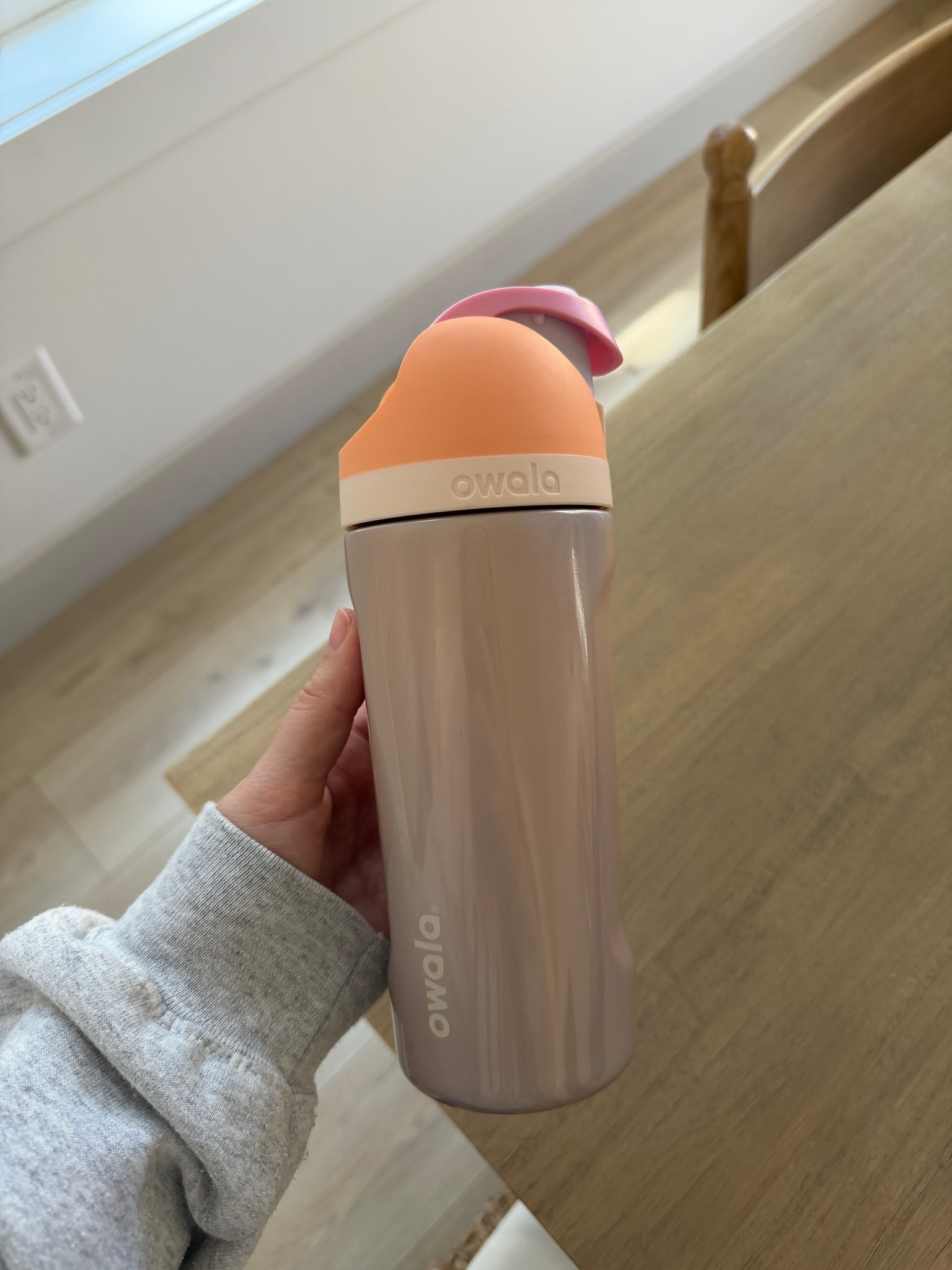 New back to school water bottle for Hazel! Love these colors

#LTKKids #LTKmorningroutine #LTKTravel