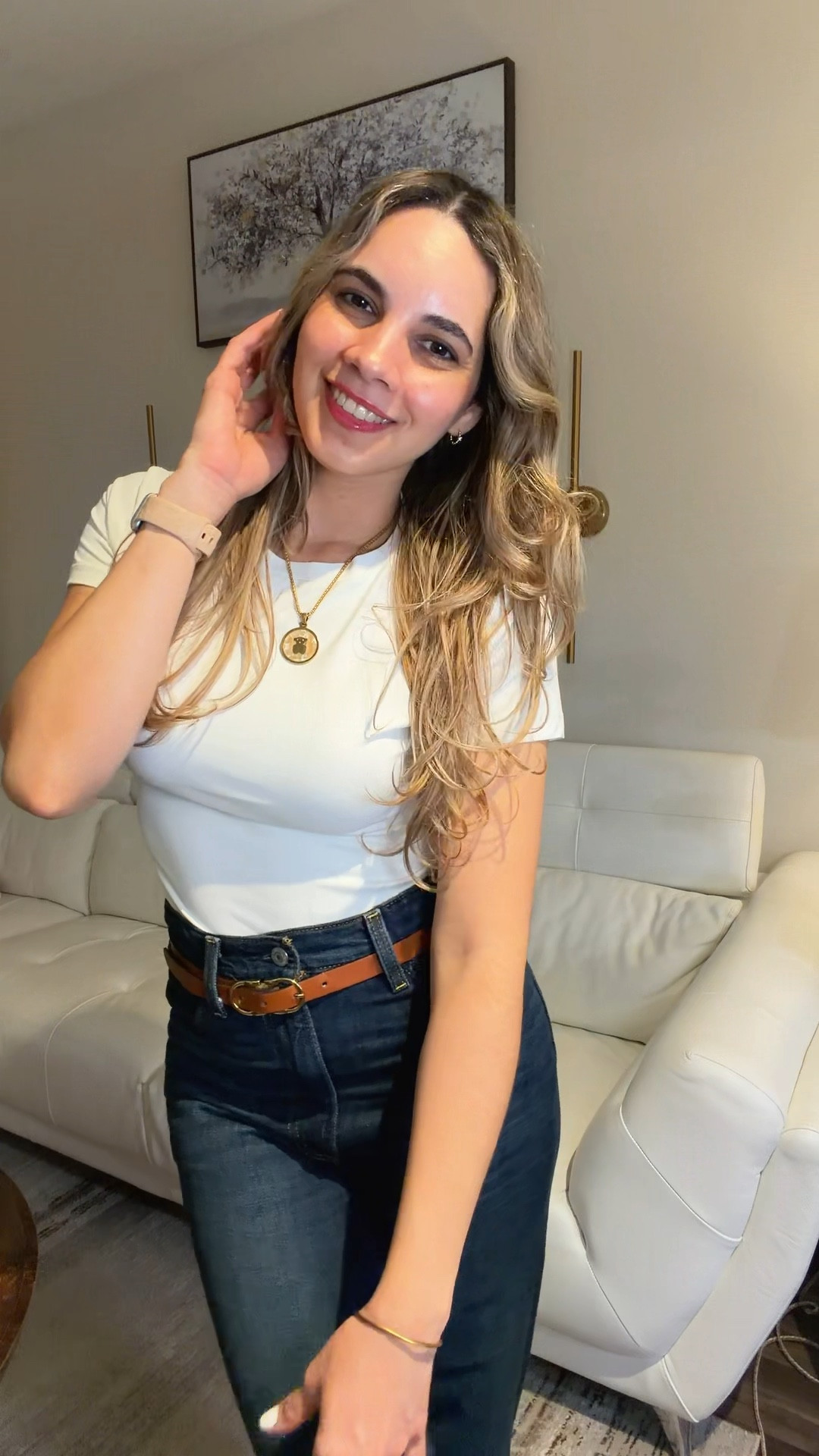 Wearing the black, white & aqua set 💗
These tops are soft, stretchy and so easy to style — mall days, errands, or dressed up at home.
A real wardrobe essential for spring and summer 🌿✨
Tap to shop the set!


#LTKmomlife #LTKgrwm #LTKootd