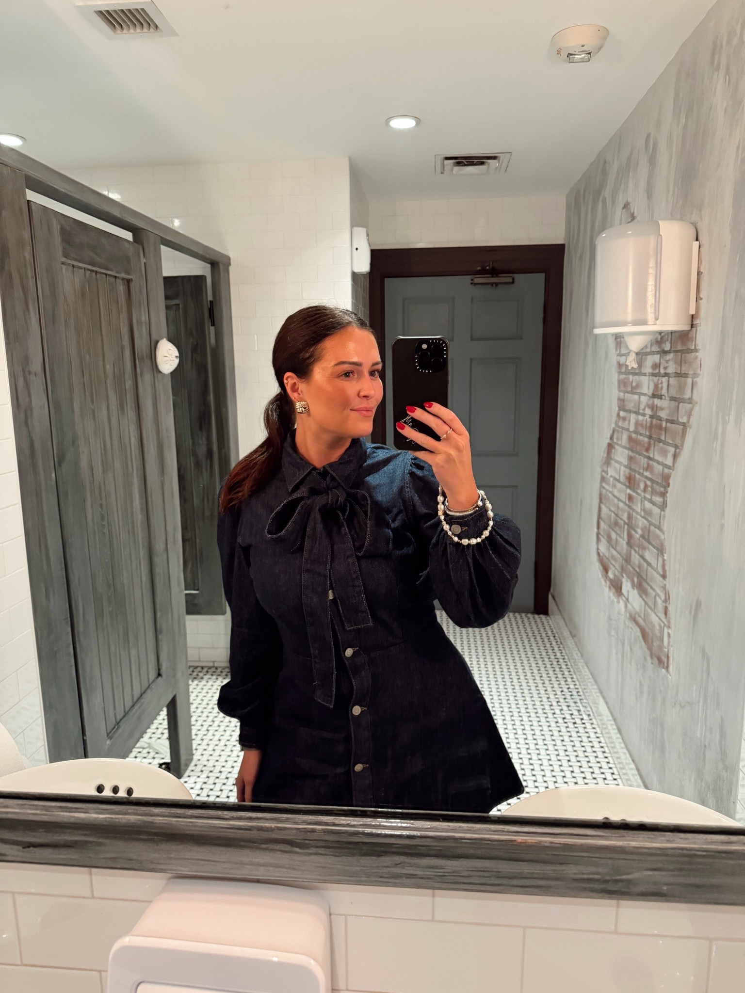 Denim dress 🤍 wearing a size small 

#LTKuk #LTKdatenight #LTKwinter