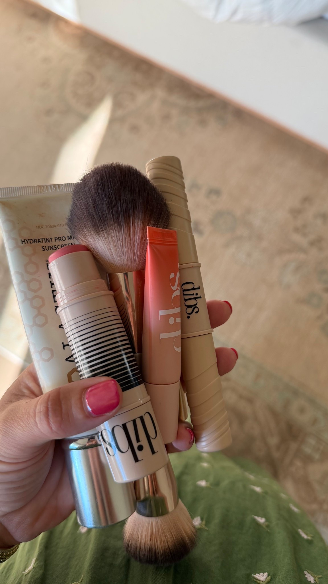 Shade 2 duo
Shade Summer Girl in Cool Blush 
Shade debrief lip liner 
Blueberry Ice Jam jam 