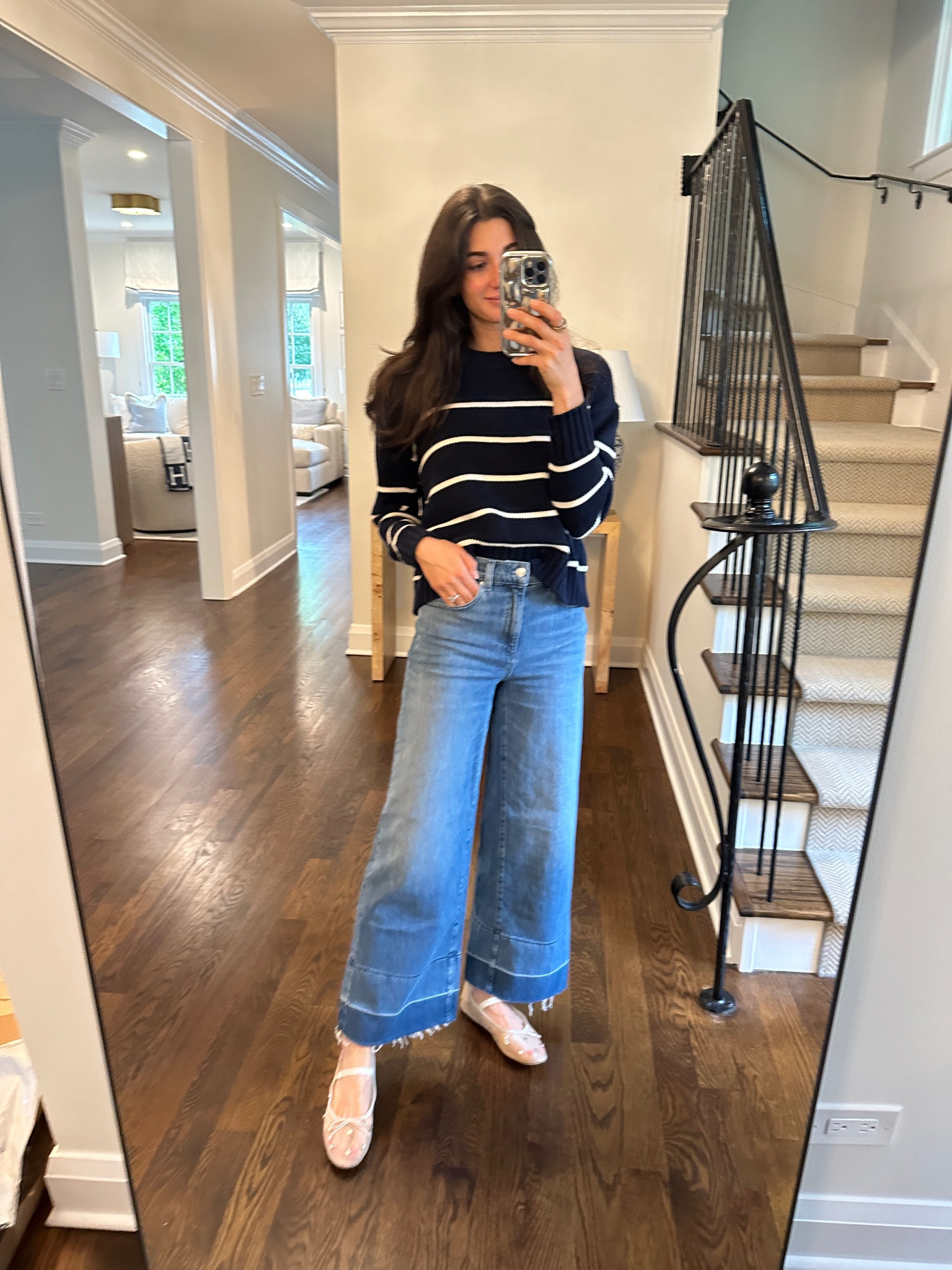 Fall causal outfit 
Denim outfit 
Sweater 
Fall outfit idea 

#LTKStyleTip #LTKSeasonal #LTKFindsUnder100