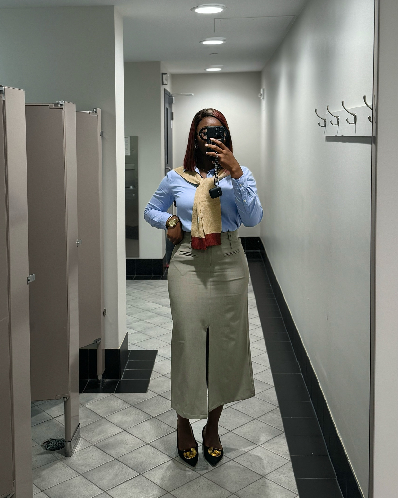 Blue shirt & brown skirt combos always hit ✨

#workfashion #work #fashion #workstyle #sheinfinds #workwear

#LTKcanada #LTKspring #LTKworkwear