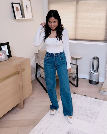 Save 20% off my outfit during the LTK SPRING SALE from Abercrombie! Use code AFLTK! I’m wearing high rise 90s relaxed jeans in my true size, curve love style and regular length! 

#LTKsalealert #LTKSpringSale #LTKfindsunder100