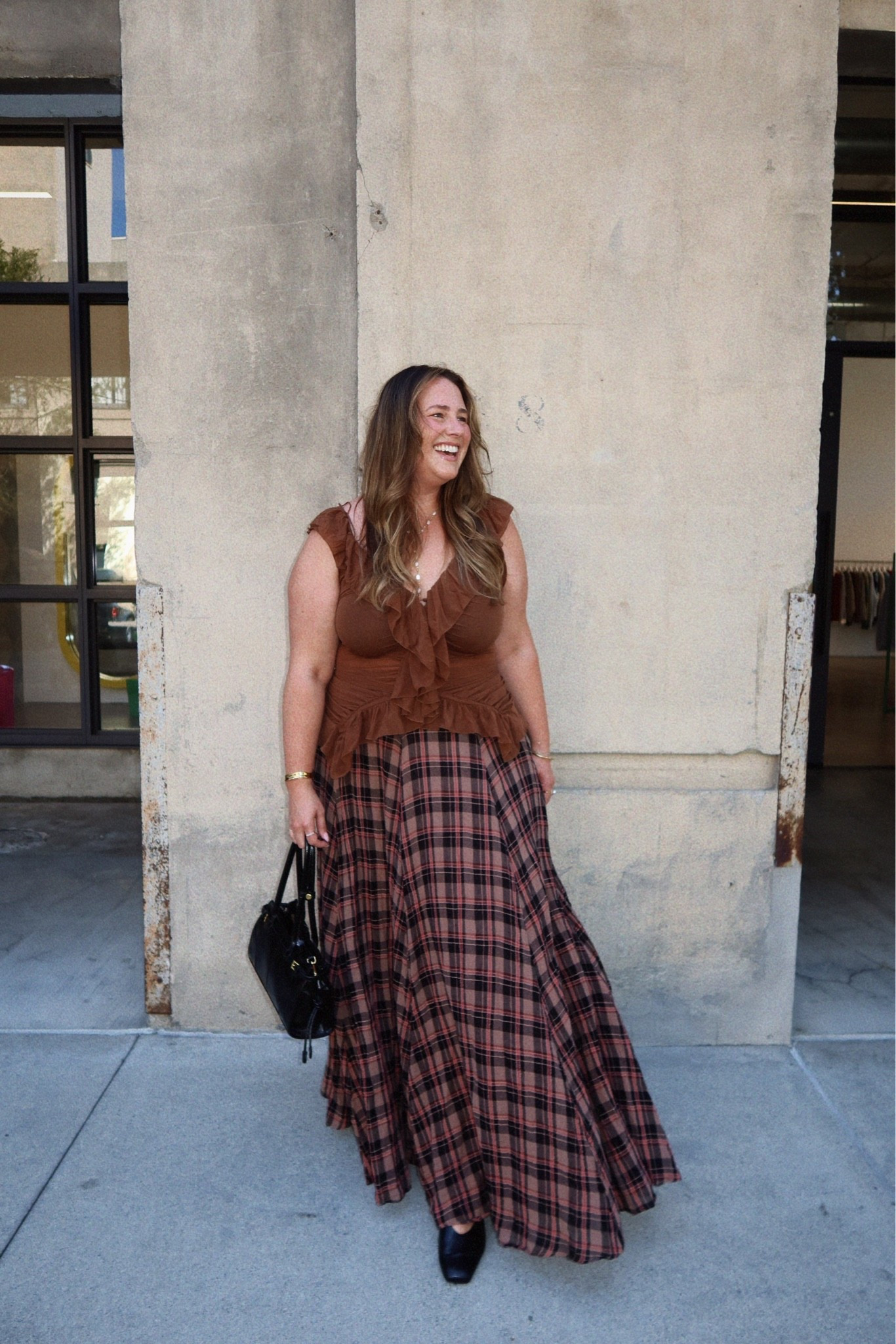 I’m wearing the XL in the top and the XL in the skirt but I would have preferred the Large in the skirt!

#LTKootd #LTKMidsize