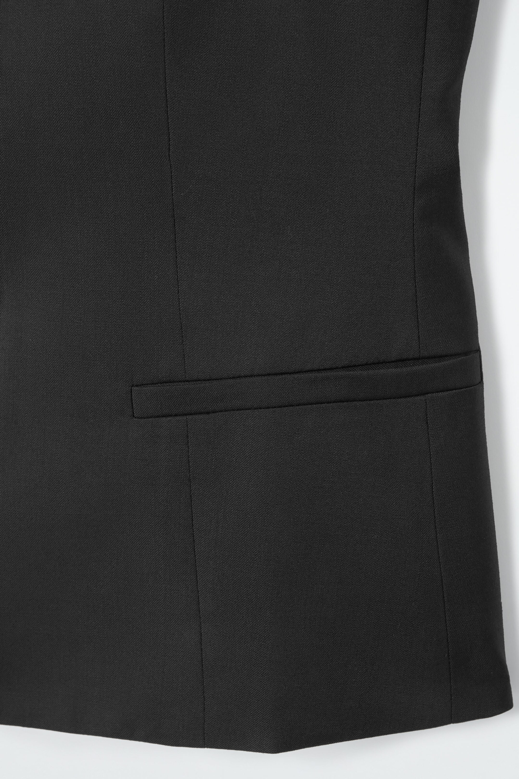 ELEGANTE WESTE AUS WOLLE - SCHWARZ | COS (EU)